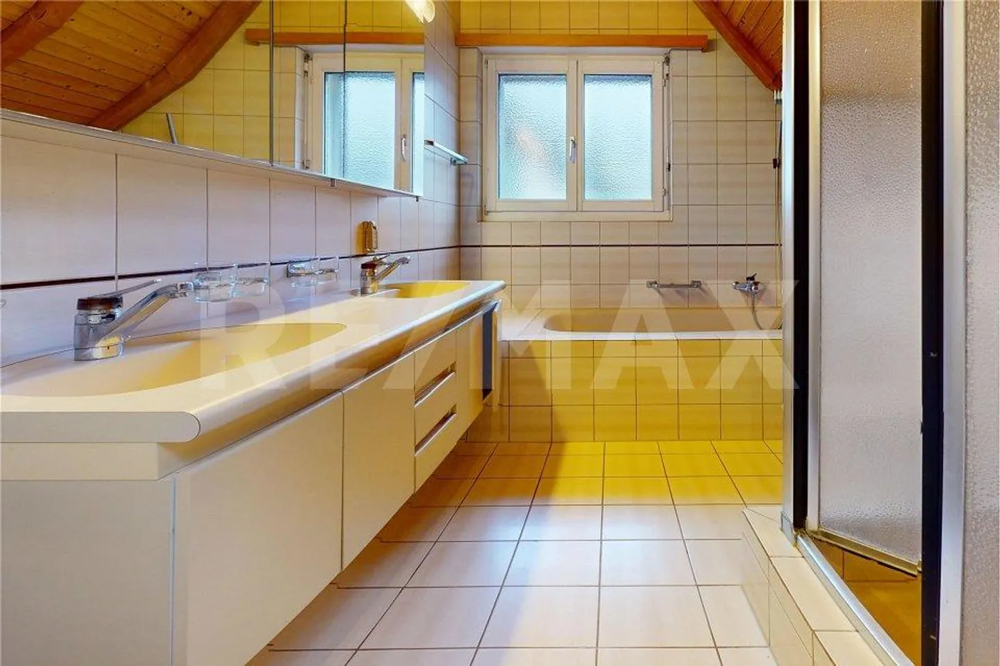 Casa unifamiliare in una posizione privilegiata - Foto 6 di 13