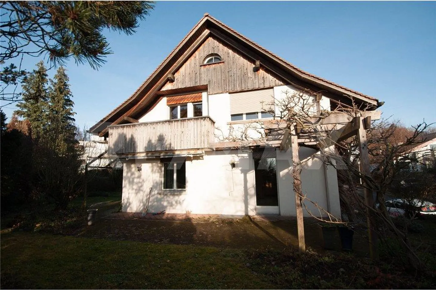 Casa unifamiliare in una posizione privilegiata - Foto 2 di 13