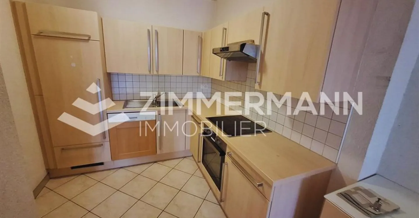 Ideal Office Space for Startups - Photo 9 of 12