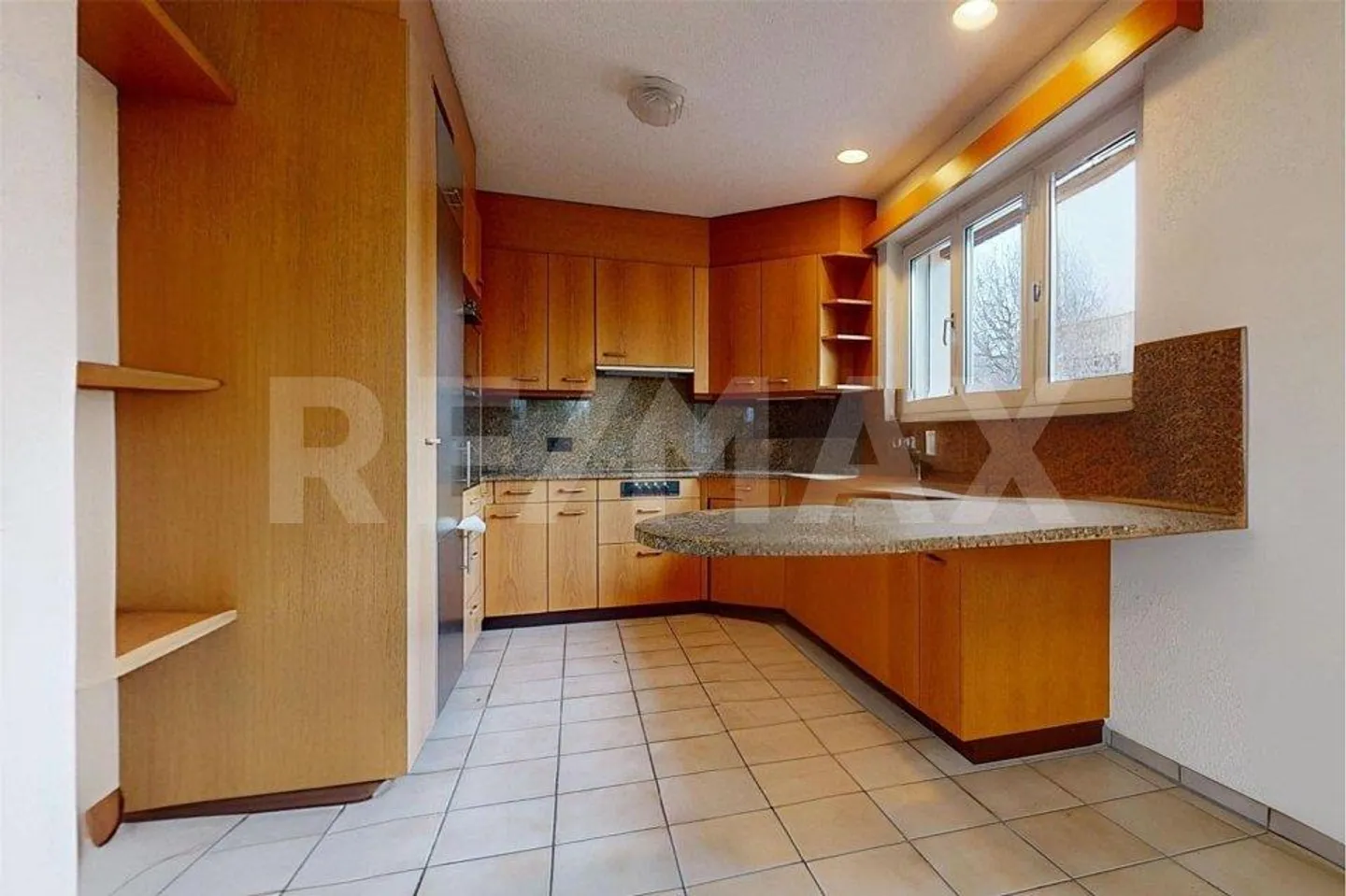 Casa unifamiliare in una posizione privilegiata - Foto 12 di 13