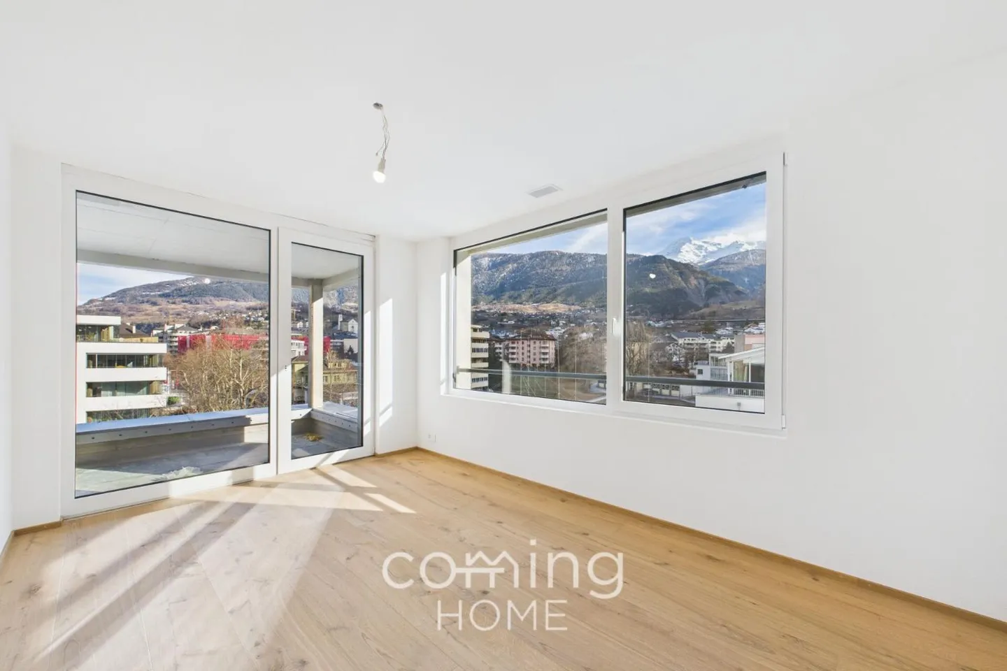 Appartement penthouse spacieux avec terrasse et balcon à Brig-Glis - Photo 1 sur 11