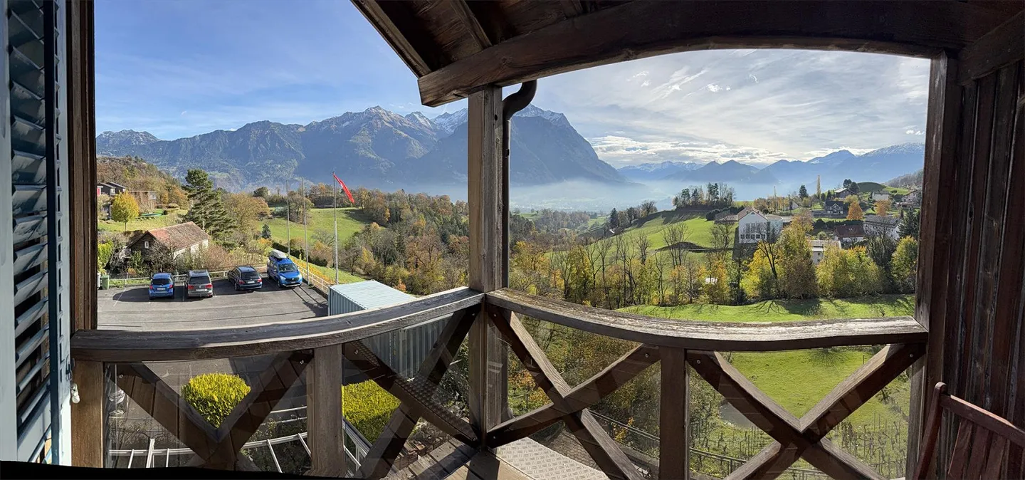 Flexible monthly room with balcony, with service and great view - Photo 3 of 7