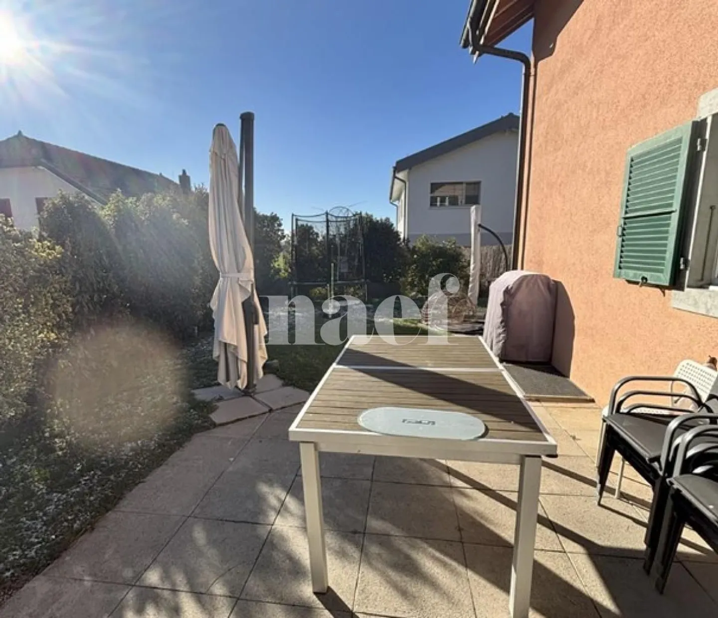 Belle maison jumelée de 5 pièces avec terrasse et jardin - Photo 7 sur 7