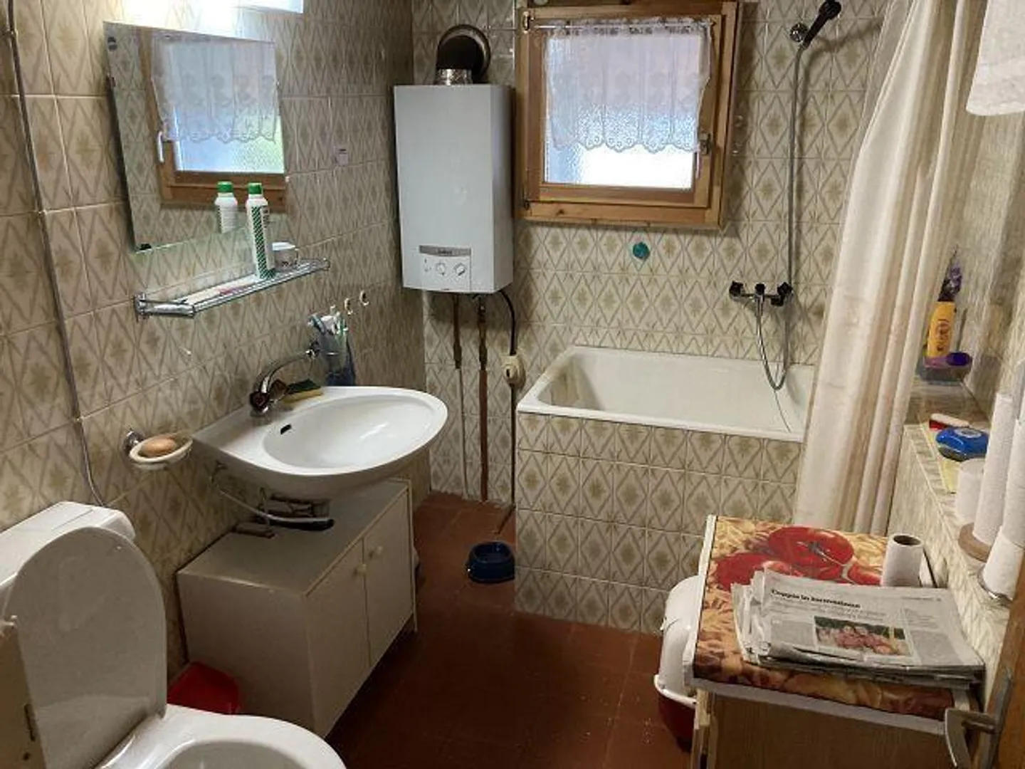 rustico di 3 locali con cortile e bellissima vista - Foto 9 di 17