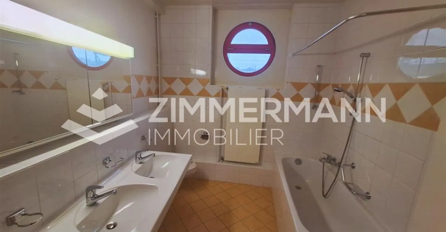 Ideal Office Space for Startups - Photo 12 of 12