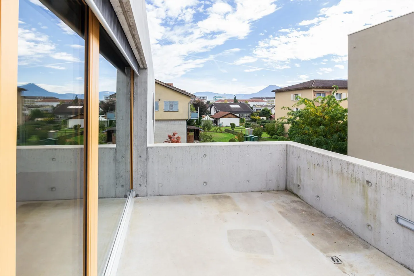 moderne 1,5 Zimmerwohnung mit Ausblick in die Berge - Foto 4 von 6
