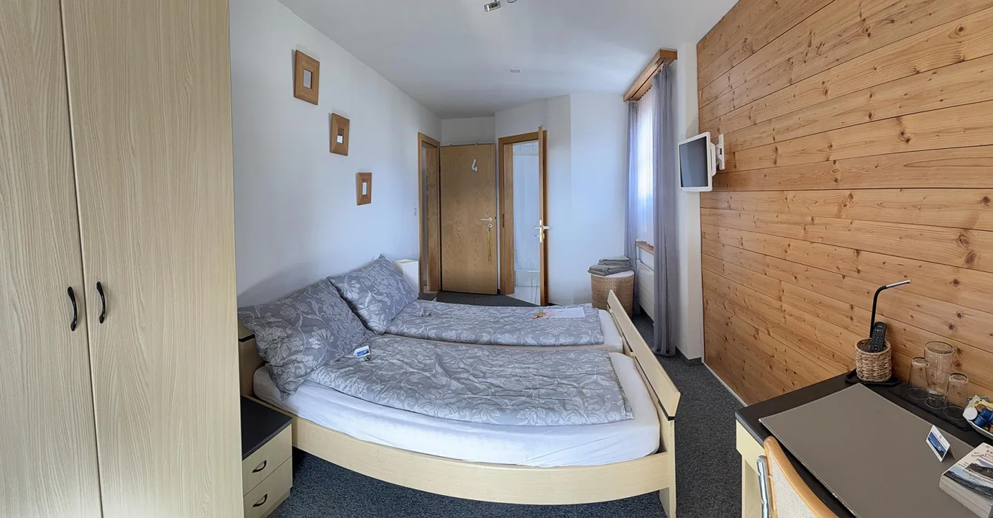 Flexible monthly room with balcony, with service and great view - Photo 7 of 7