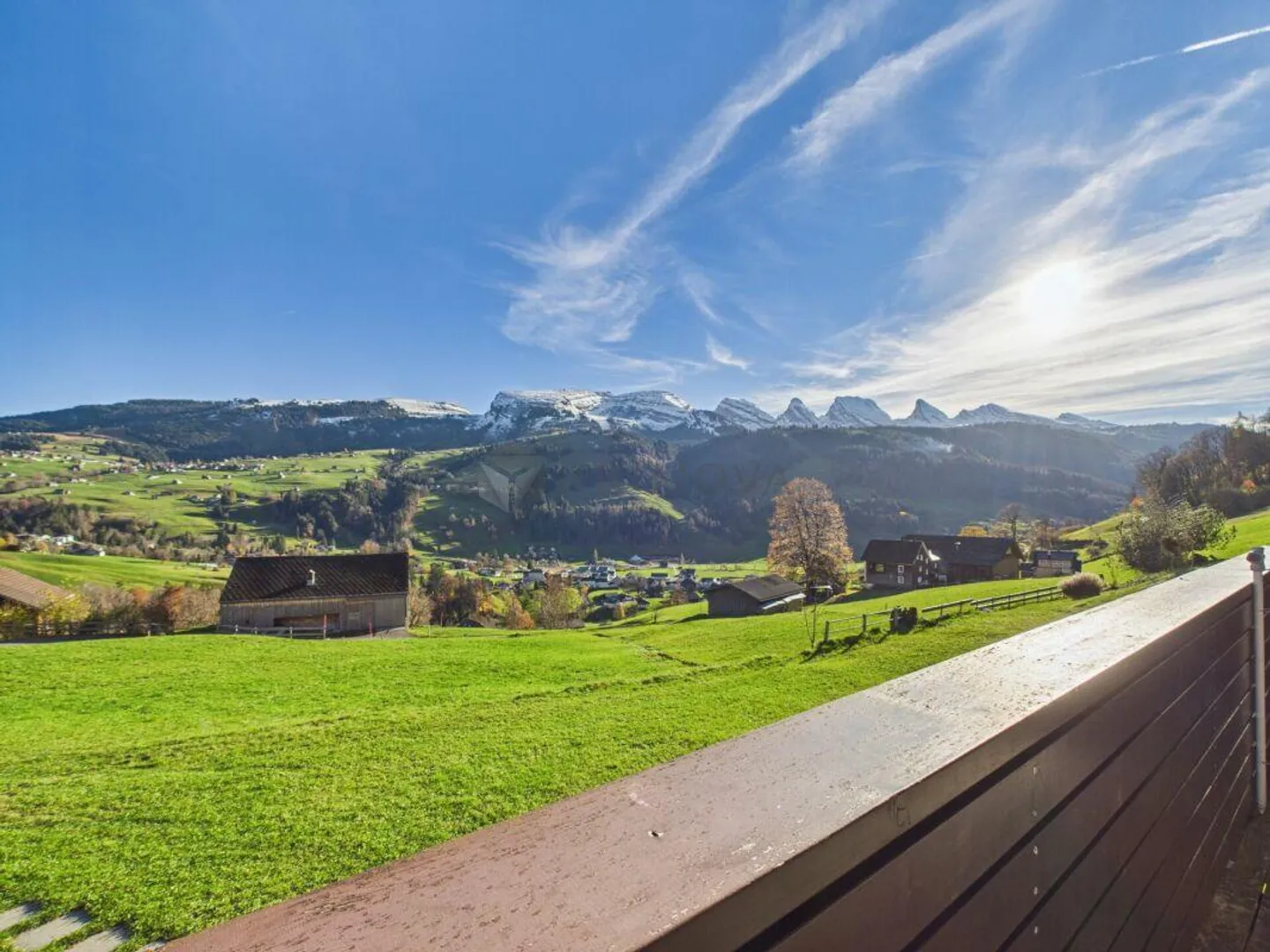 Charming chalet with breathtaking alpine landscape - Photo 4 of 15