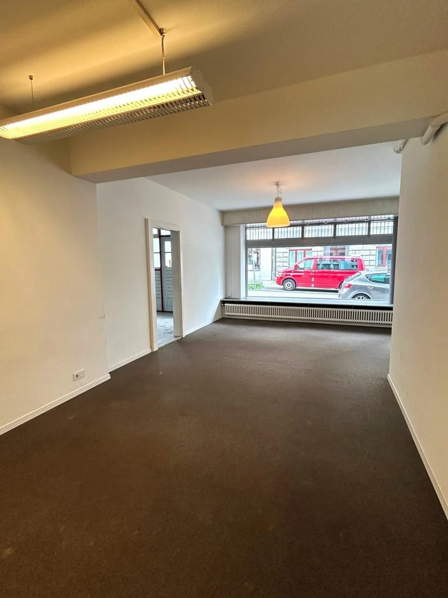 Vielseitiger Gewerberaum in Zürich - Foto 2 von 8
