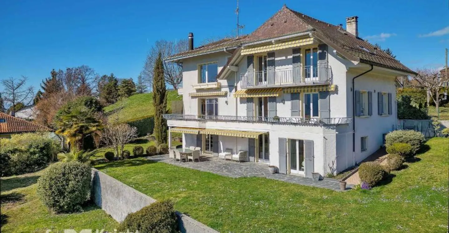 Propriété charmante au cœur de Blonay avec vue panoramique - Photo 3 sur 13