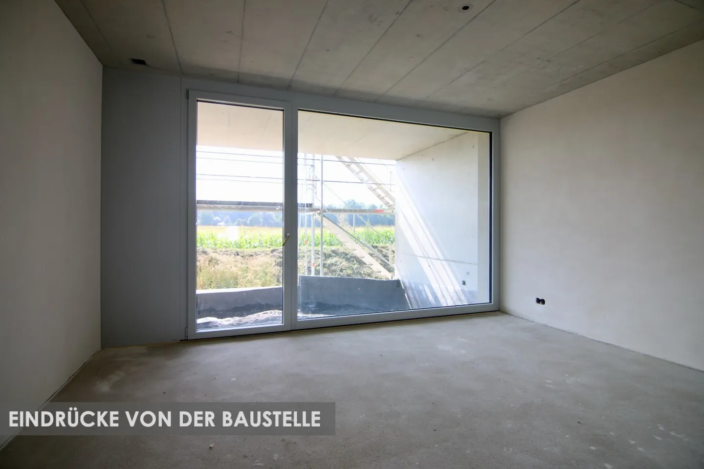 Exclusive 3.5-room apartment in a quiet, unobstructed location - Photo 4 of 8