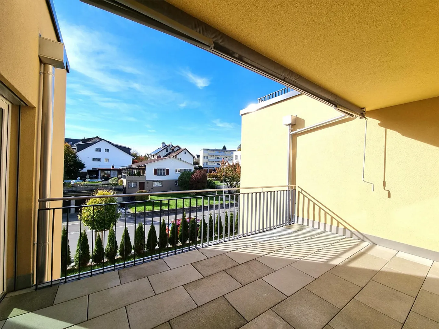 Charmante Wohnung mit Balkon - Foto 2 von 9