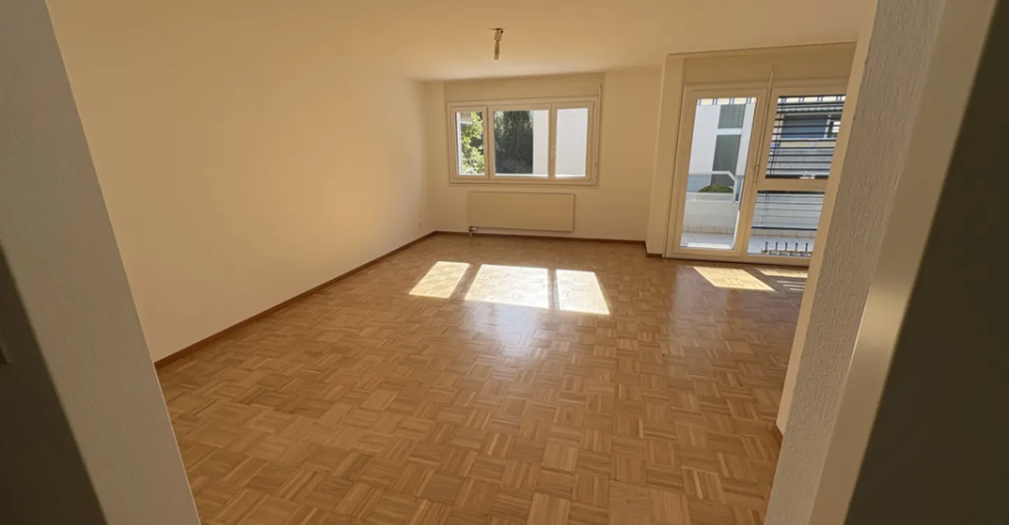 3.5-room apartment, near the Chailly district - Photo 2 of 7