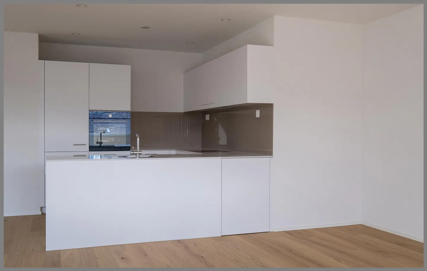 Attraktive 2.5-Zimmer-Wohnung - Foto 6 von 8