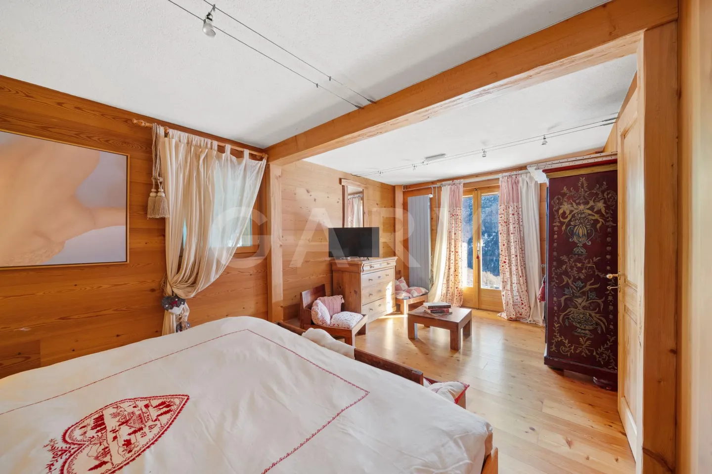 Exceptional Alpine Property at the Foot of the Ski Lifts - Photo 12 of 14