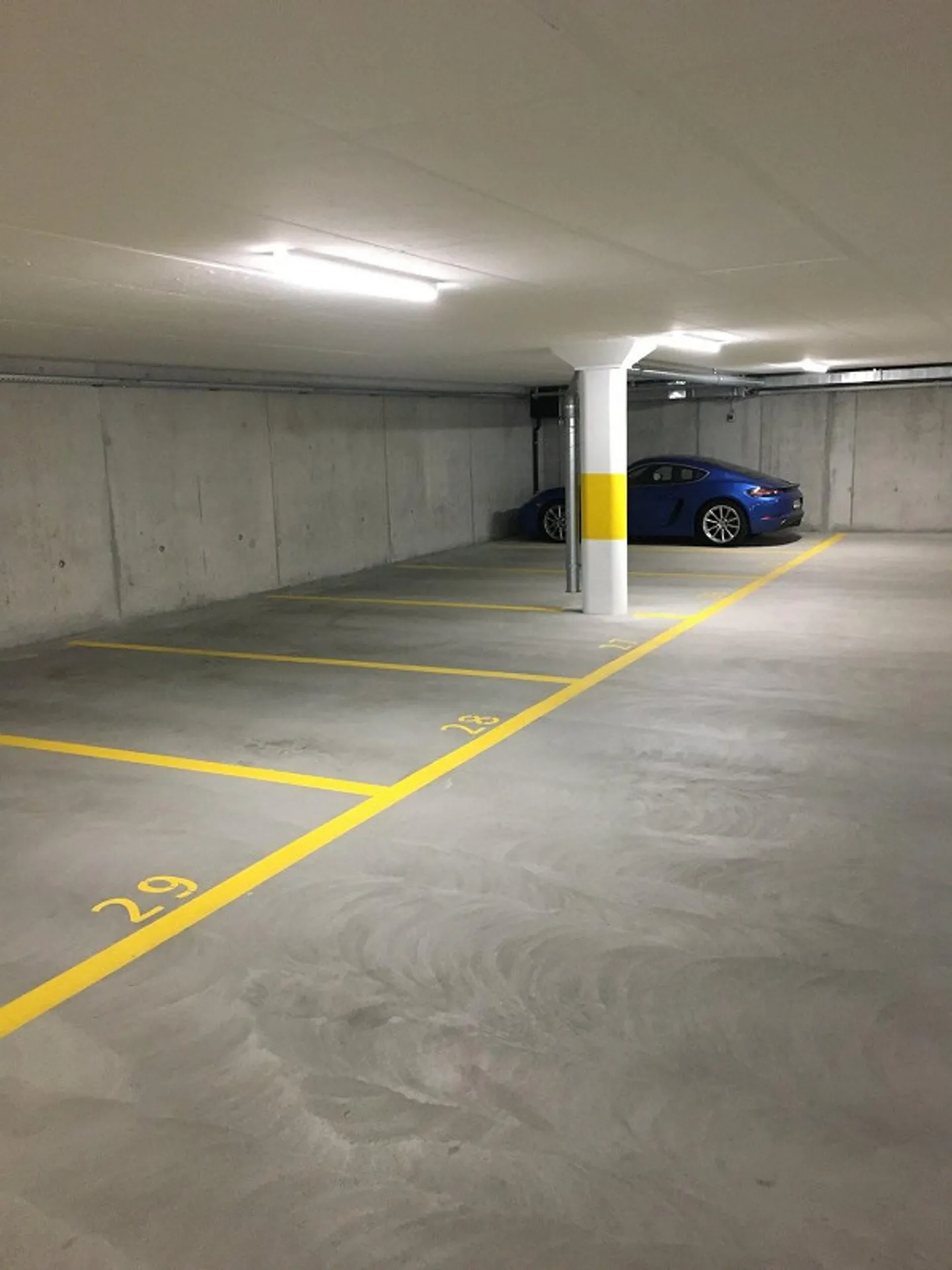 Autoeinstellhallenplatz in Liestal zu vermieten - Photo 3 sur 3