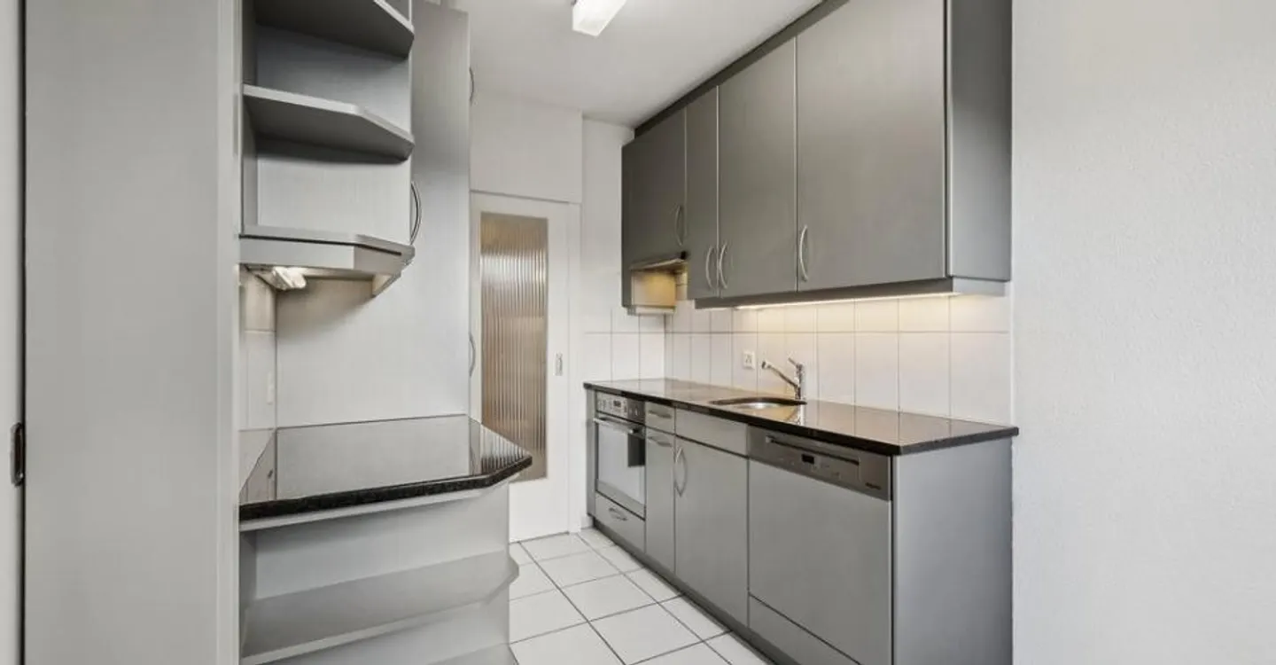 Helle 4.5-Zimmerwohnung - Foto 3 von 11