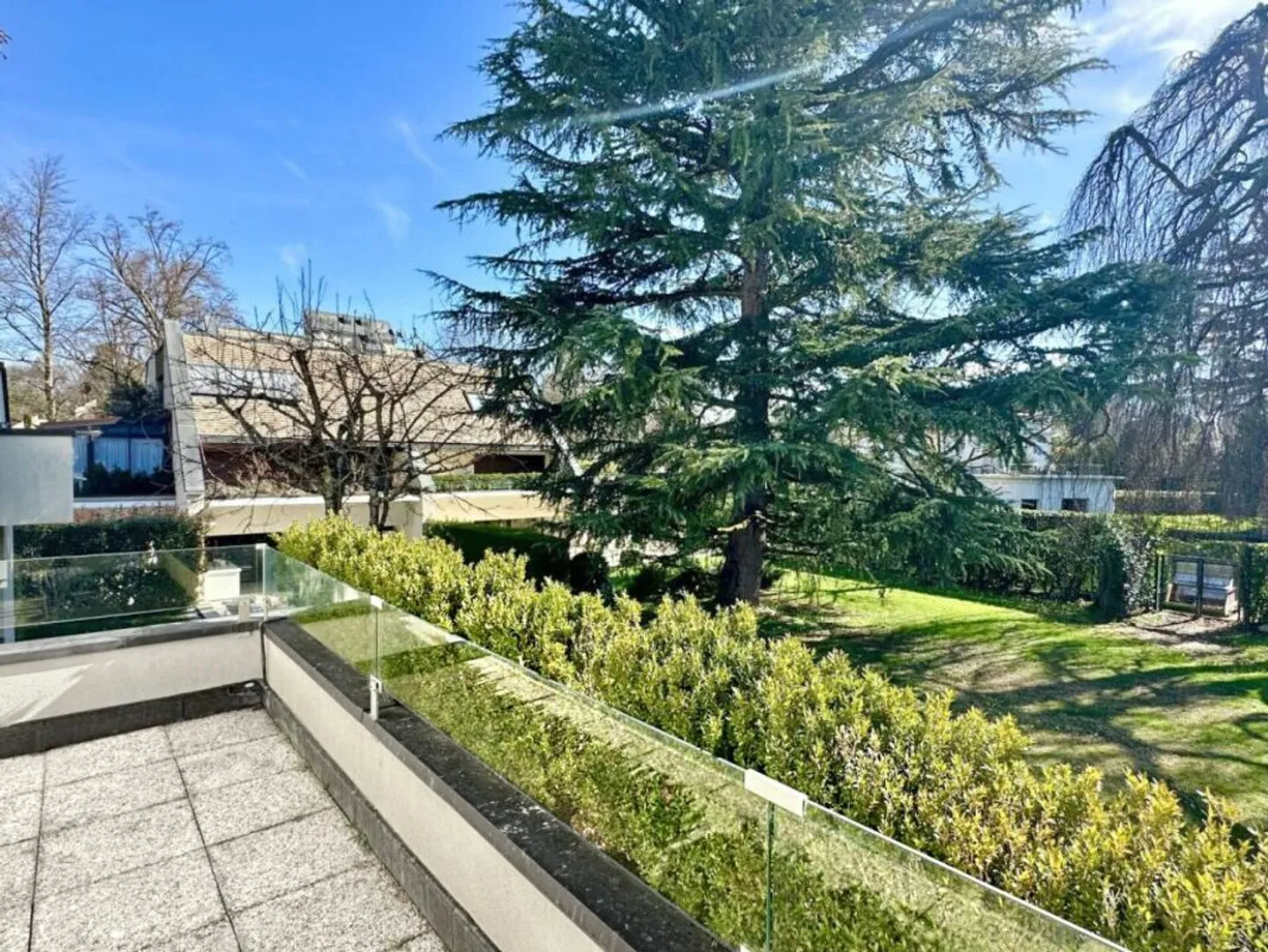 Appartamento 6 locali - Foto 1 di 24