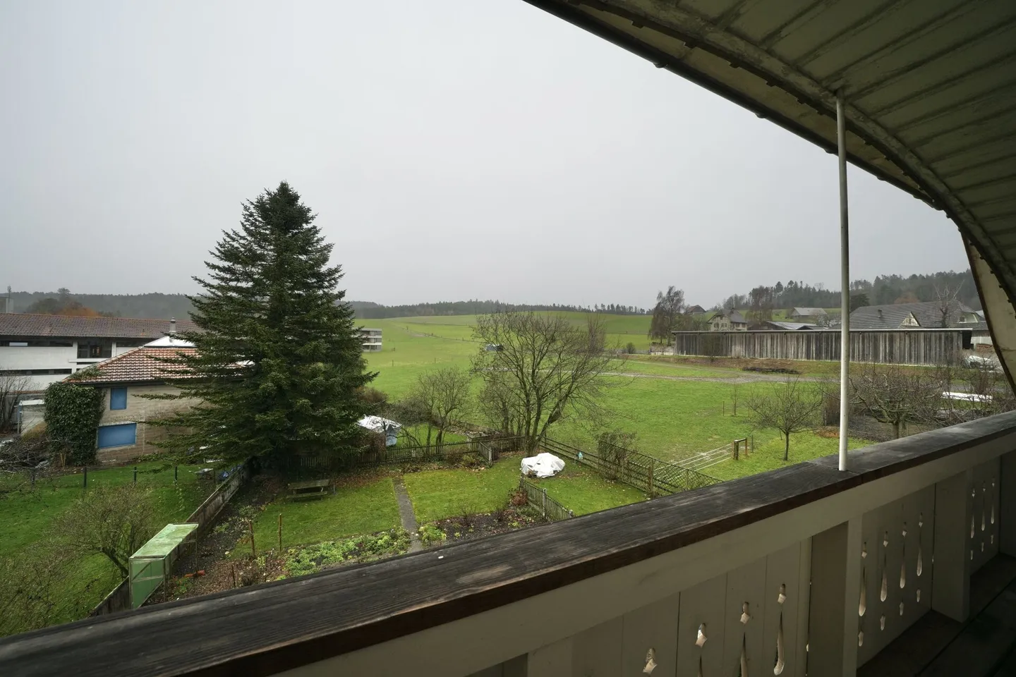 Charmante appartement sous les toits dans un emplacement central - Photo 10 sur 10