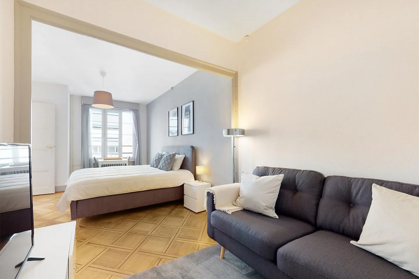 A studio in the heart of Eaux-Vives! - Photo 7 of 8