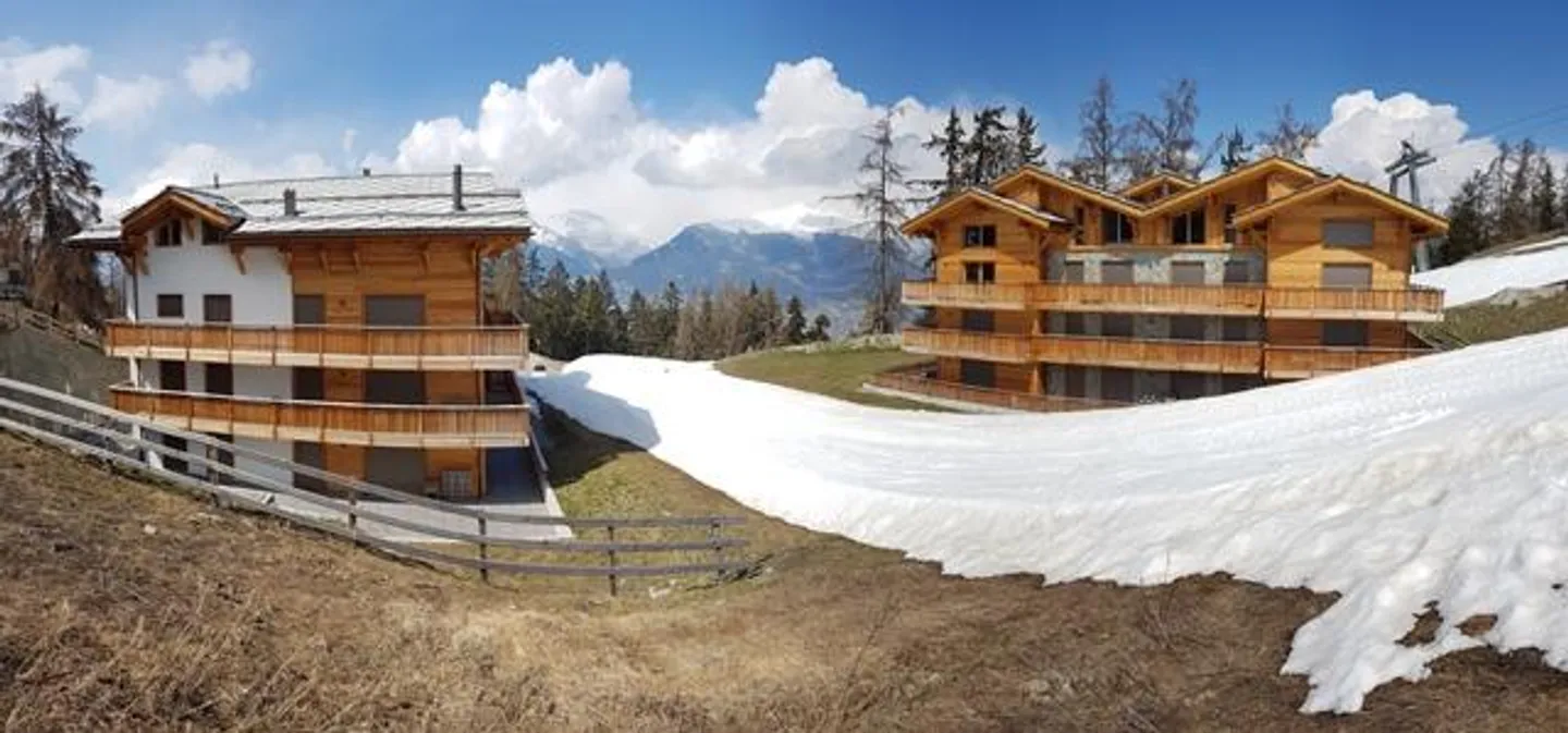 Superb 5.5-room penthouse duplex ski-in and ski-out in Veysonnaz - Photo 1 of 1