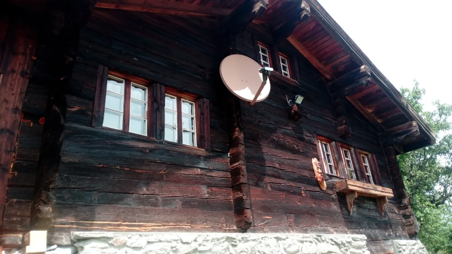 Alpines Chalet mit 4.5 Zimmern, Terrasse & Parkplätzen in Martisberg! - Foto 18 von 20