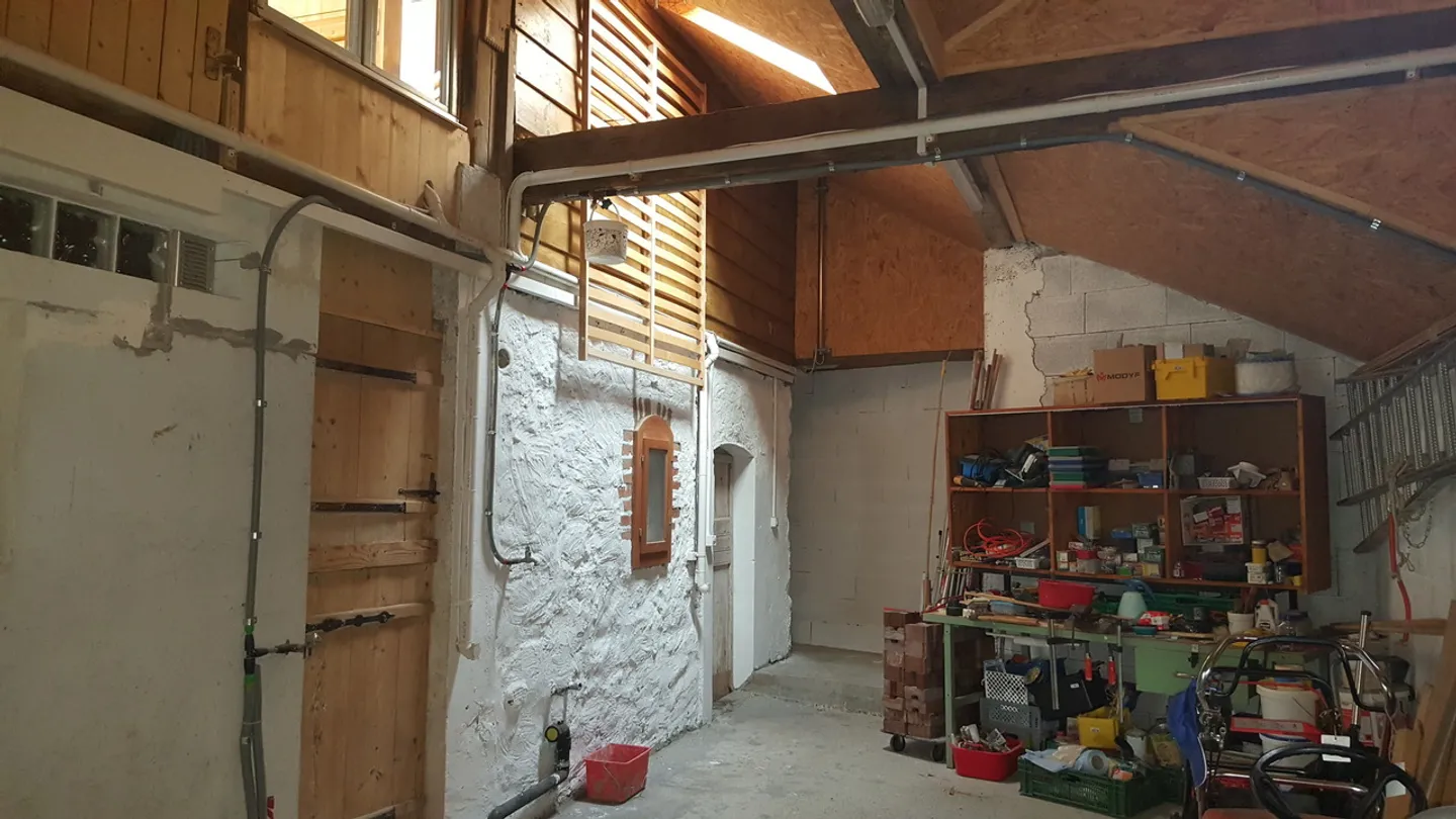 Belle maison rénovée et inhabituelle de 237 m2, avec beaucoup de charme ! - Photo 15 sur 19