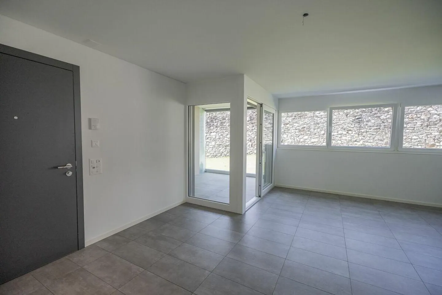 Vendiamo un bell'appartamento di 4,5 locali a Monte Carasso, circondato... - Foto 6 di 17