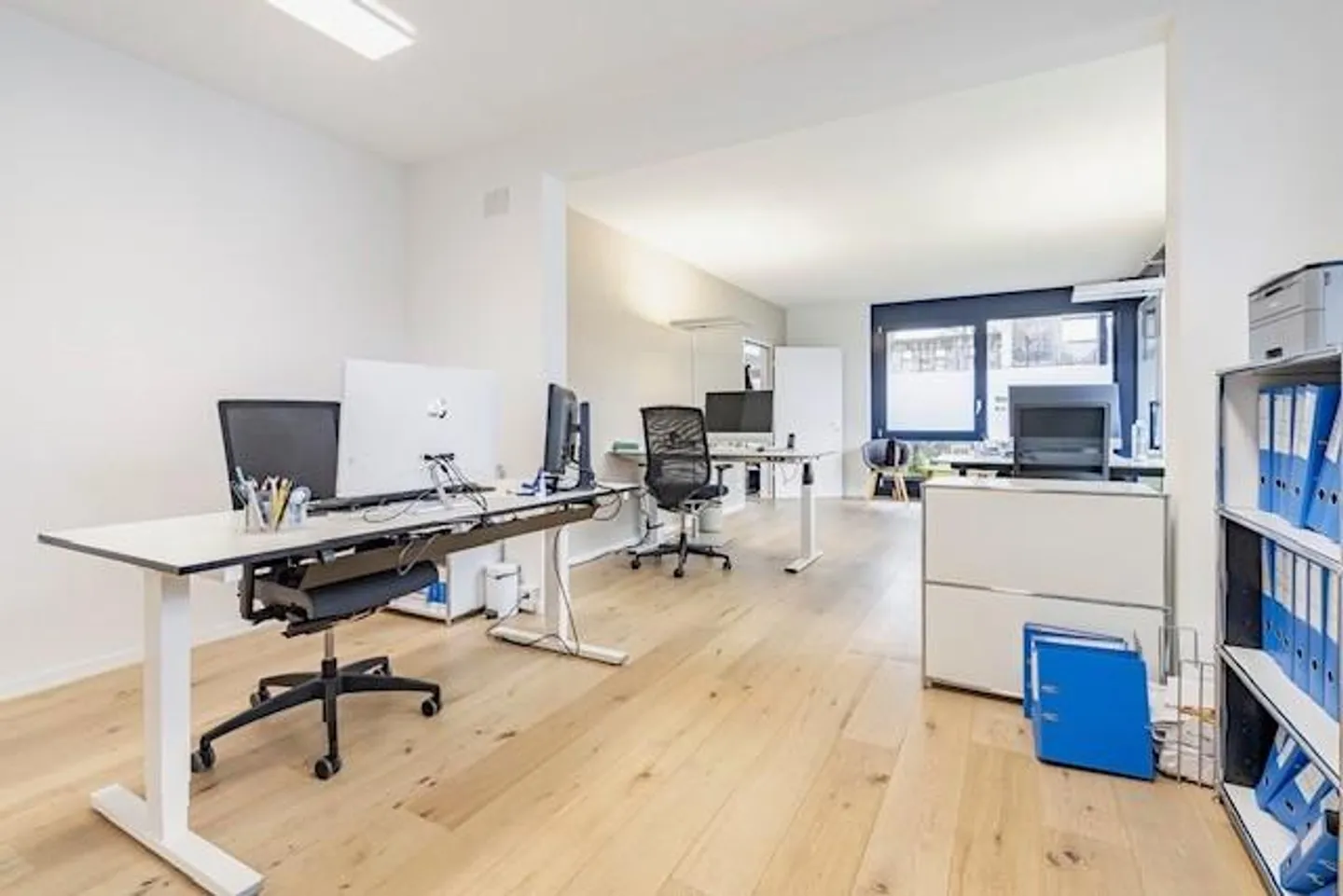 Votre espace de bureau au bord du lac de Thoune ! - Photo 3 sur 5
