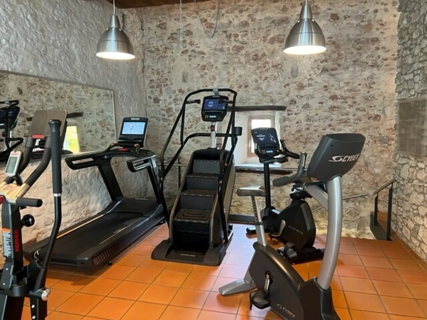 Propriété du Vieux Ville dans un Emplacement Central - Photo 4 sur 8