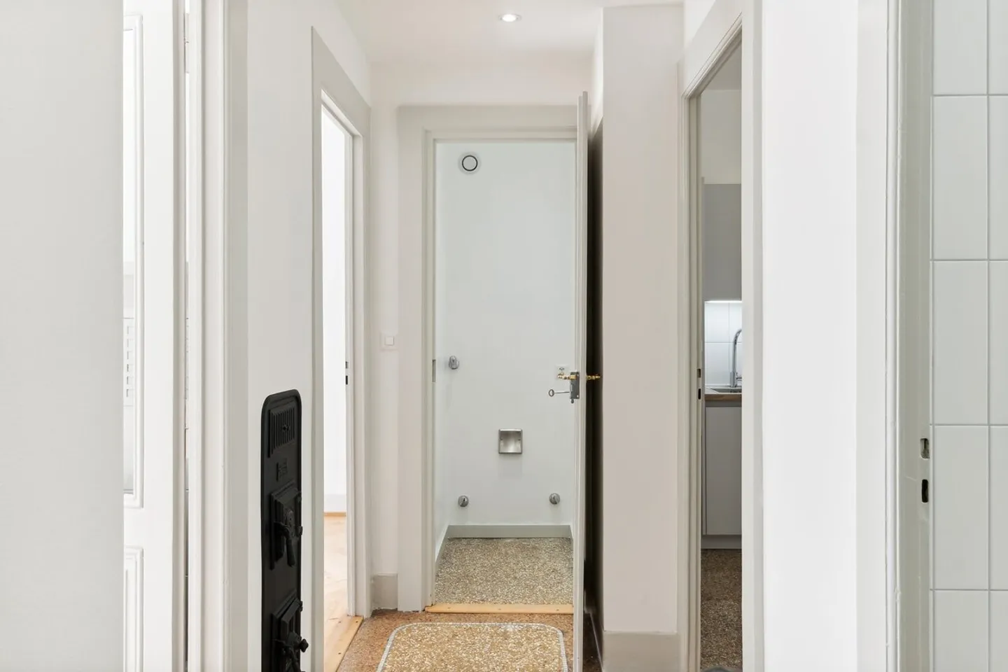 Apartment in the heart of Geneva - Photo 7 of 7