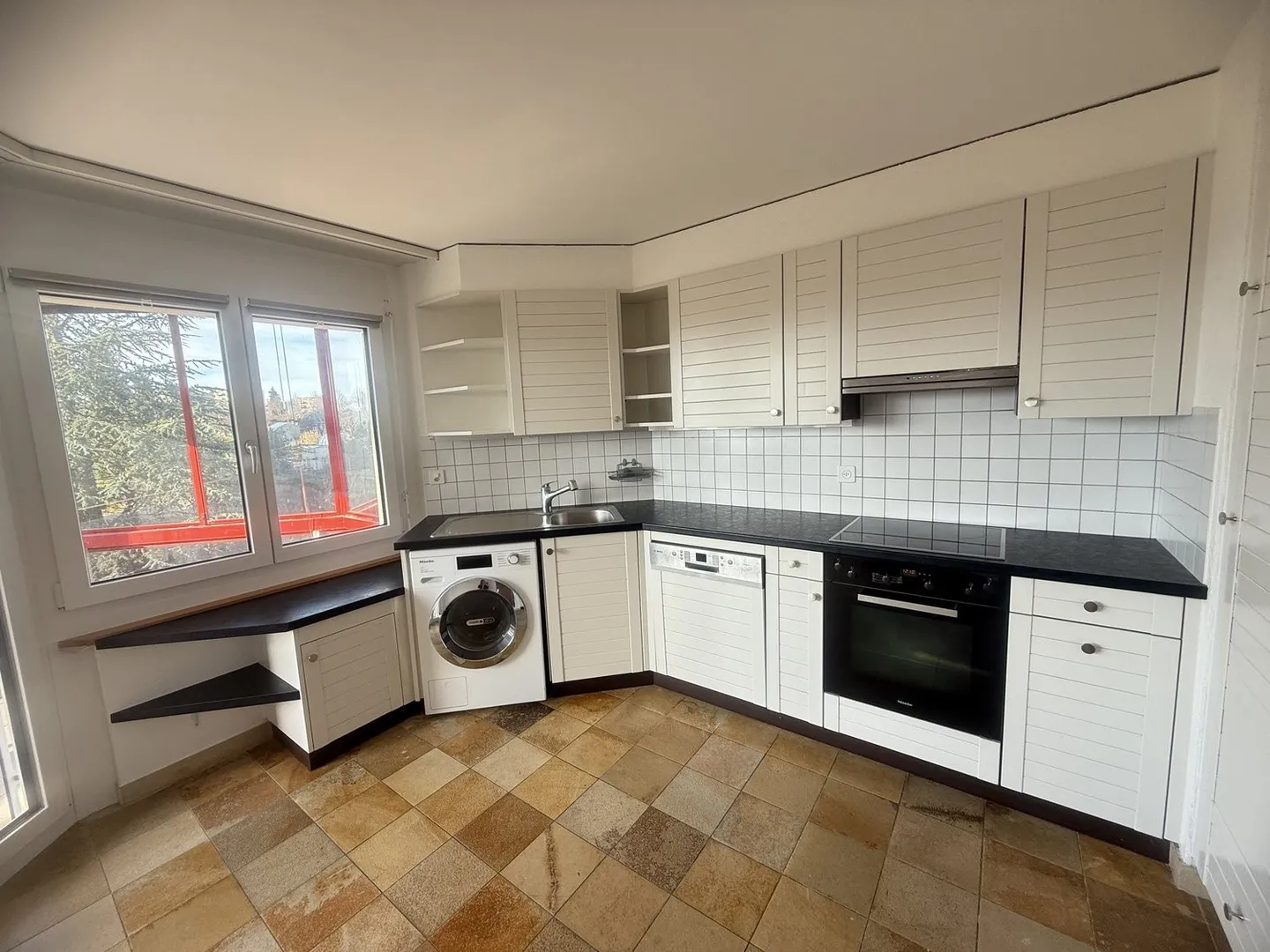 Spacieux 4.5 pièces à Villars-sur-Glâne ! - Photo 1 sur 6