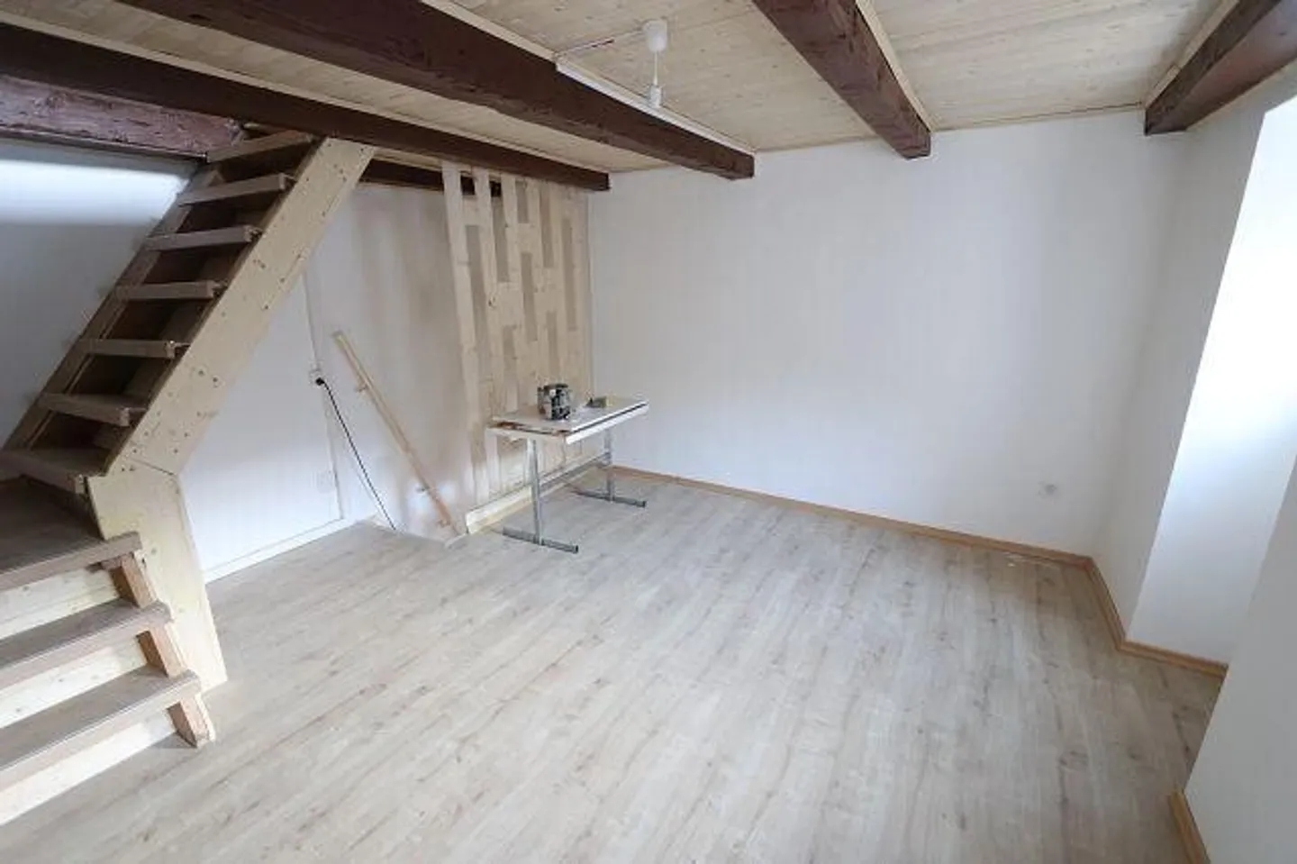 Casa di 4 locali con giardino con rustico da ristrutturare - Foto 5 di 12