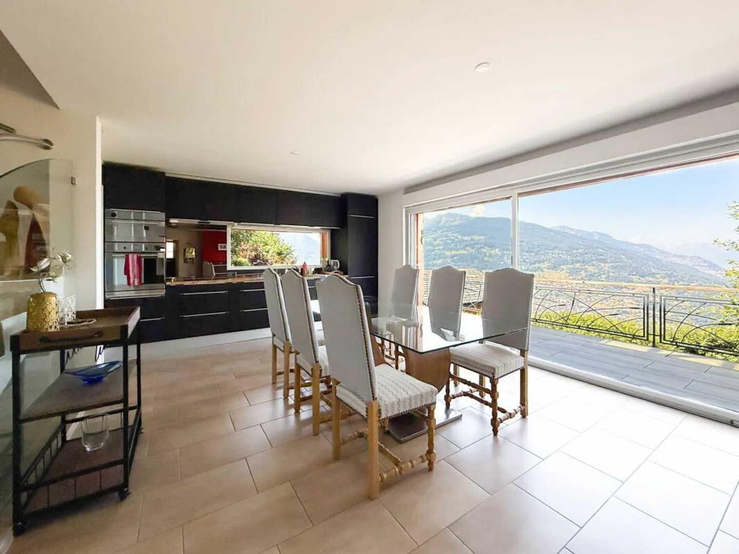 Magnificent chalet in Nax with exceptional panoramic view - Photo 11 of 13