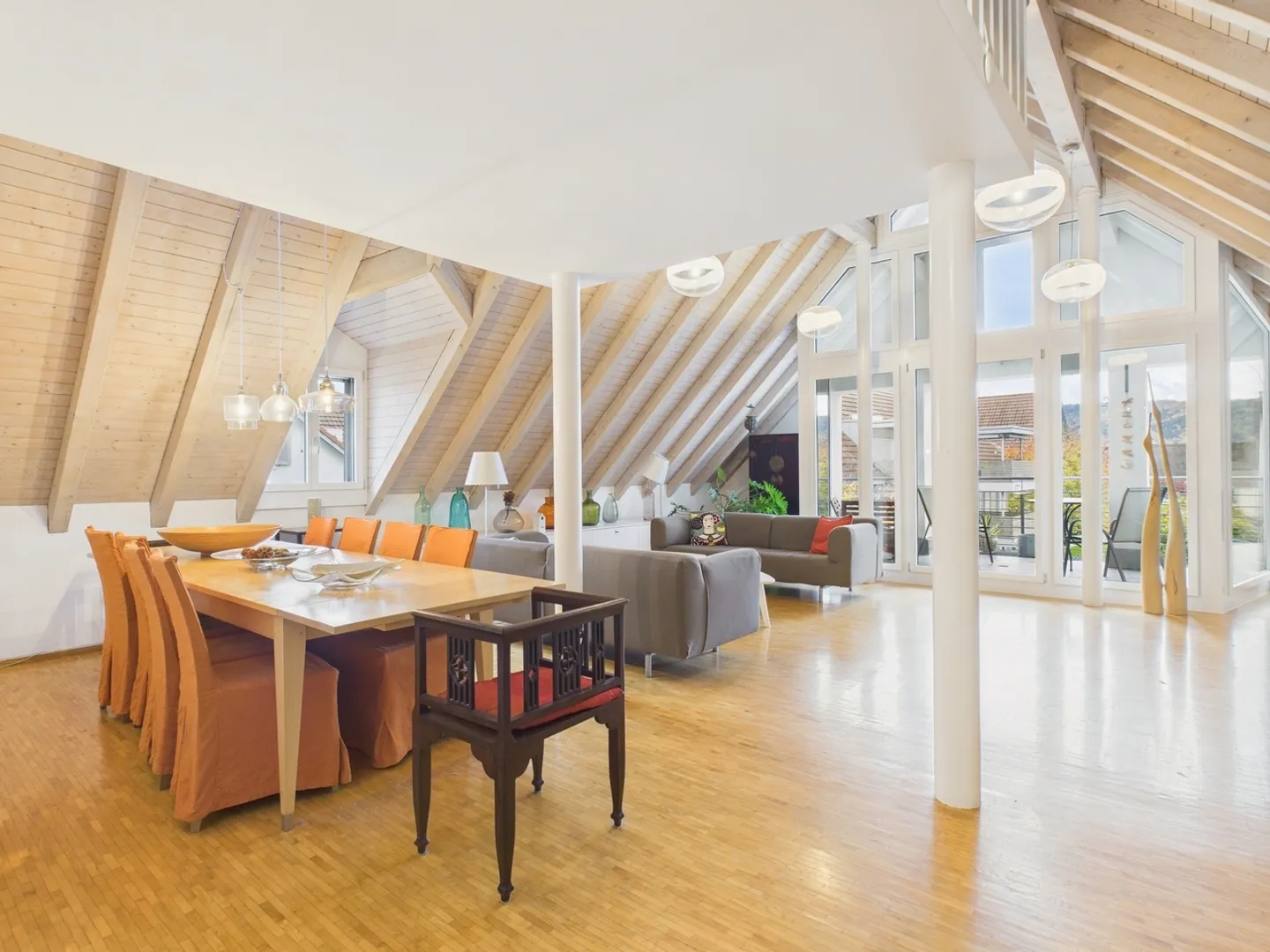 Temporary Modern Residential Jewel in Wettingen - Photo 4 of 13