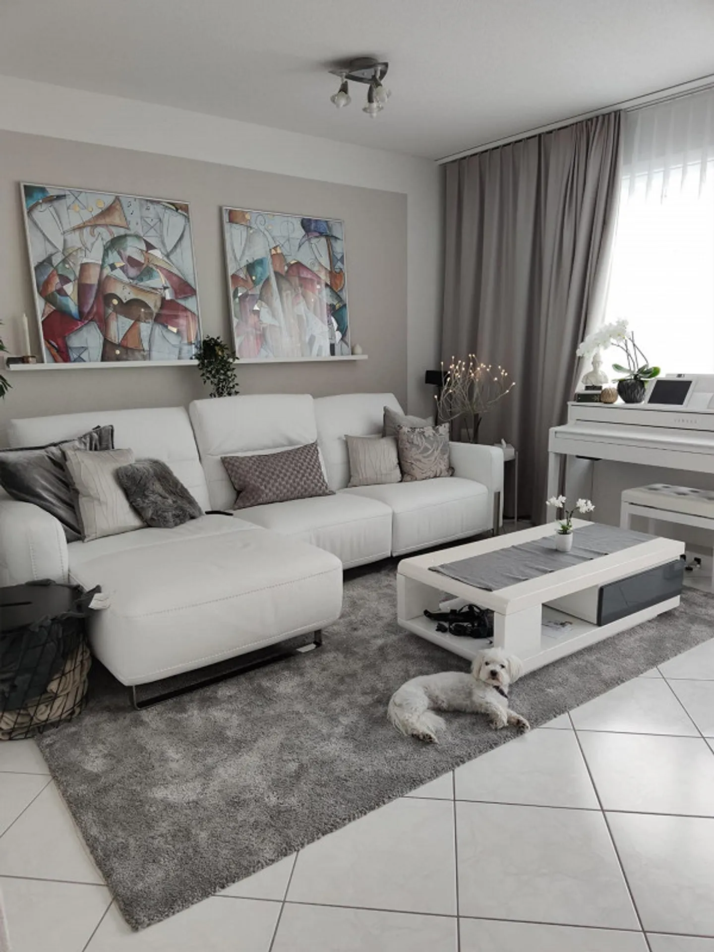 Incantevole casa angolare di 6,5 stanze con giardino e piscina - Foto 6 di 11