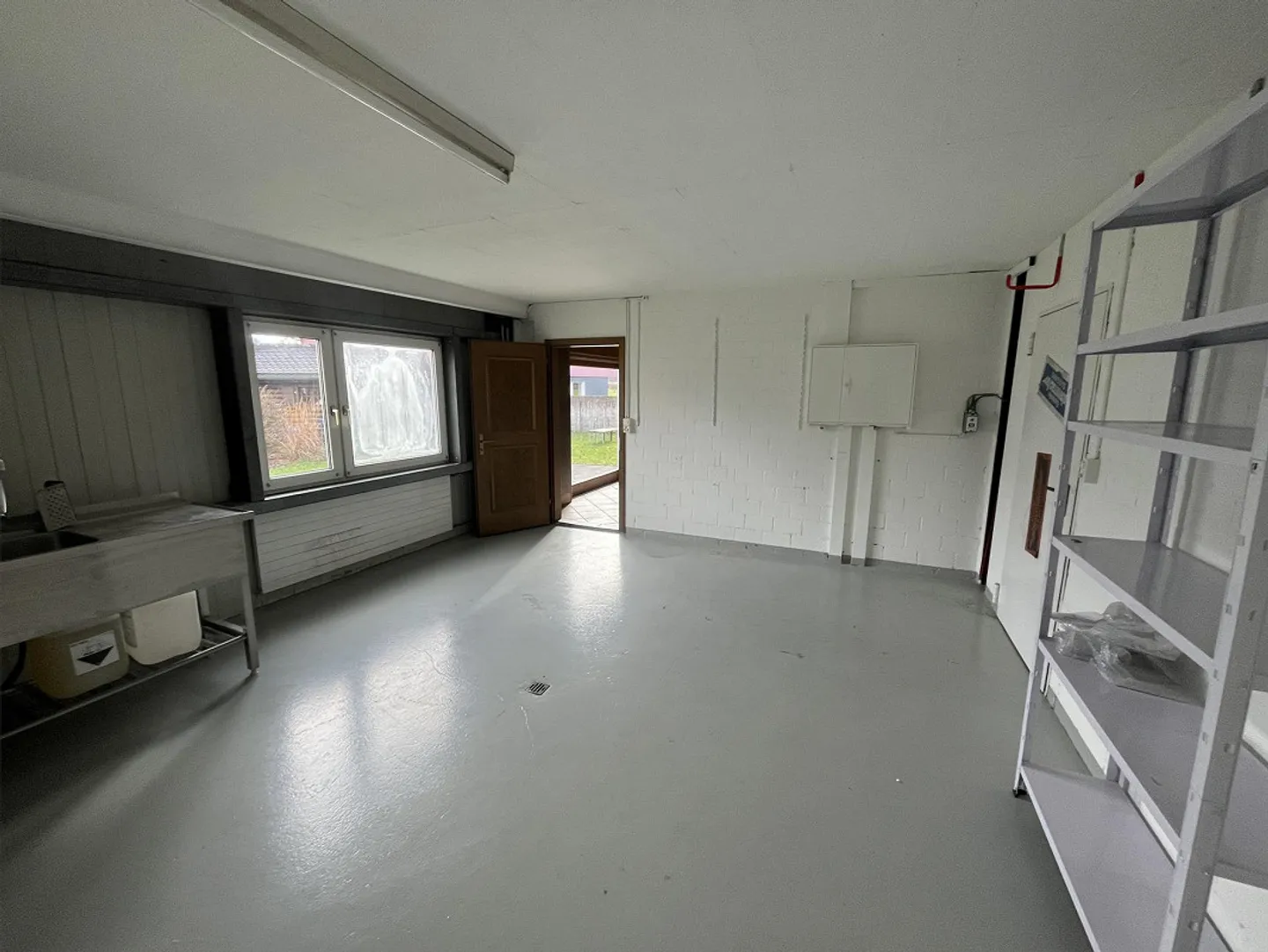 Spazio commerciale, di stoccaggio o hobby - Foto 2 di 7