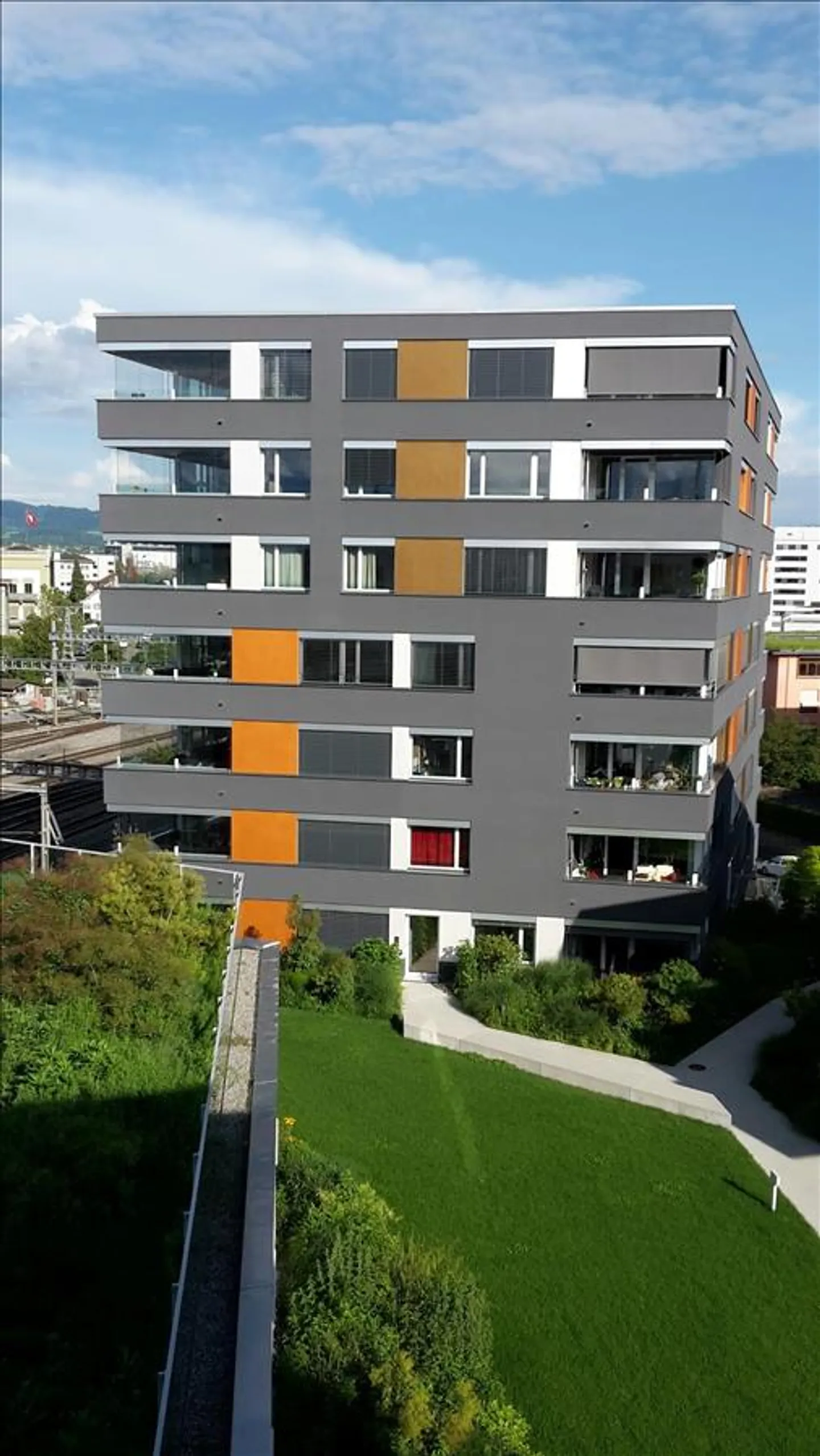 Rexmax - rundum attraktiv - Foto 1 von 8