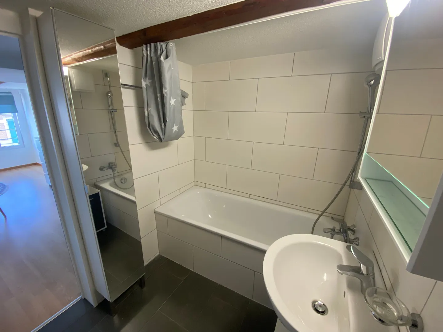 2.5-room apartment with terrace and lake view in Walzenhausen - Photo 10 of 11
