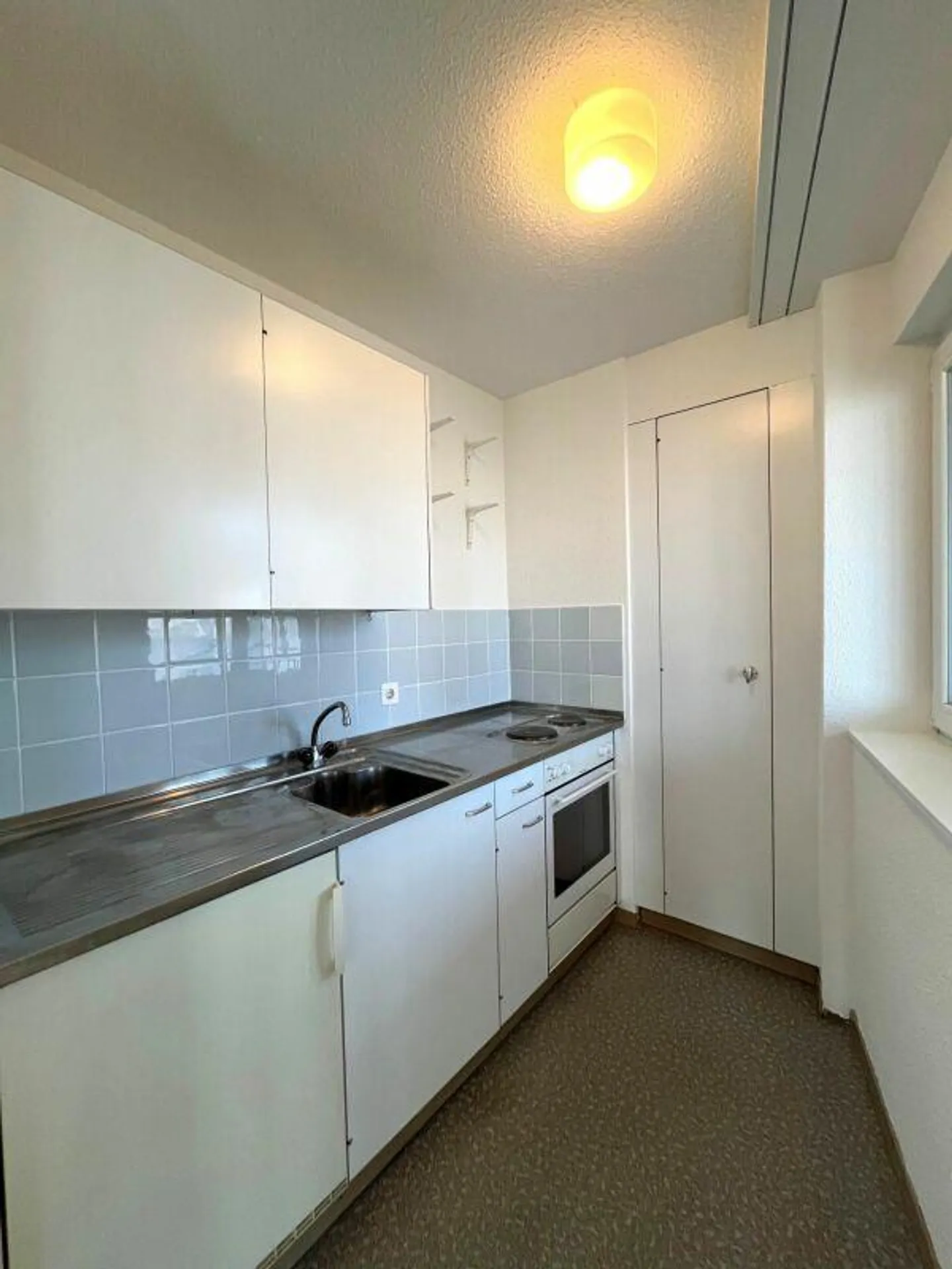 1-room apartment in Lucerne! - Photo 3 of 5