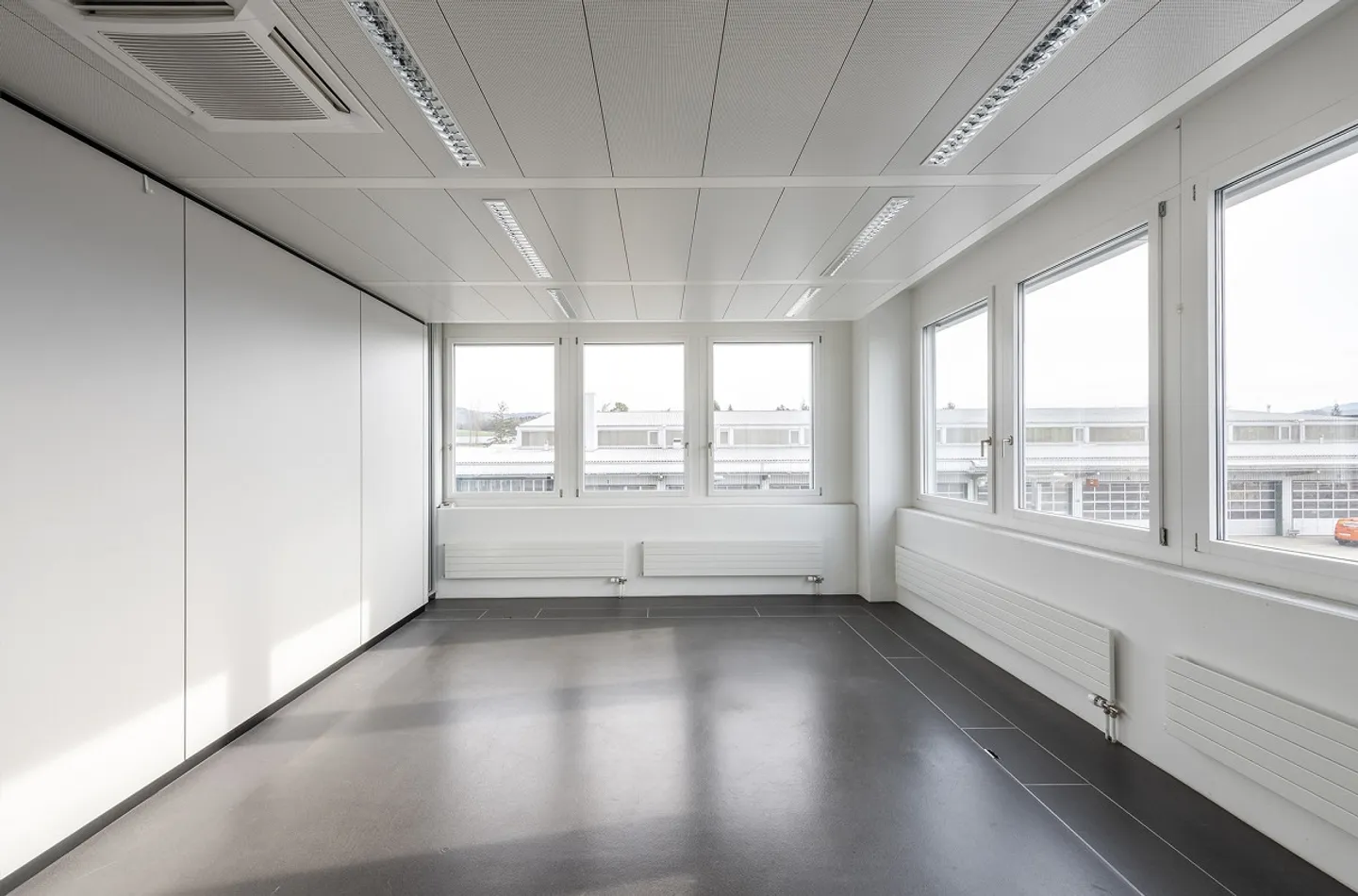 Attractive Office Space in Baar - Photo 4 of 8