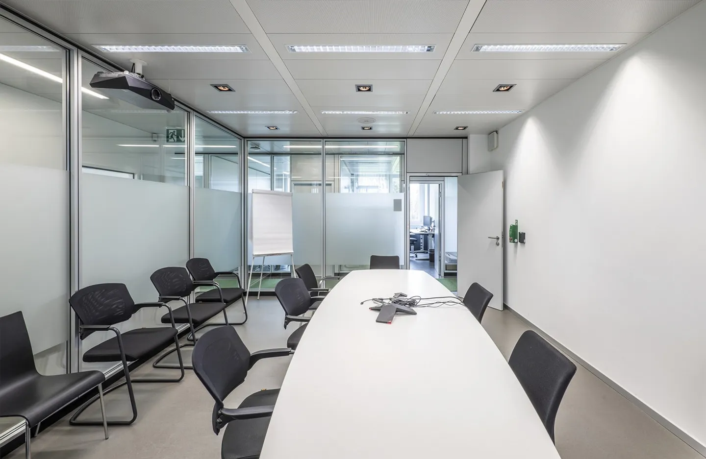 Attractive Office Space in Baar - Photo 6 of 8