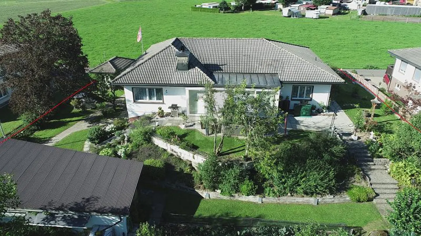 Maison individuelle à vendre - Photo 1 sur 6