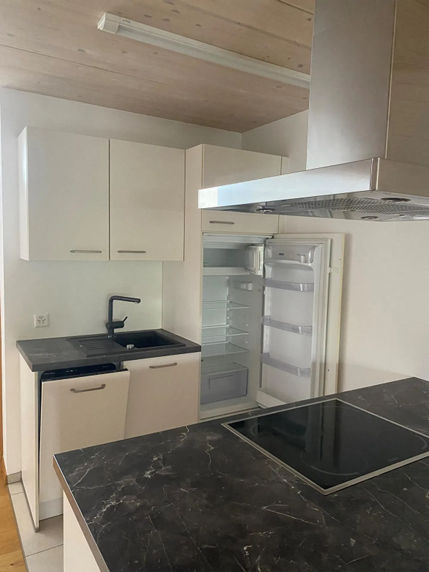 schöne 3 Zimmer Maisonette Wohnung (Hausteil links) im Grünen - Foto 6 von 20