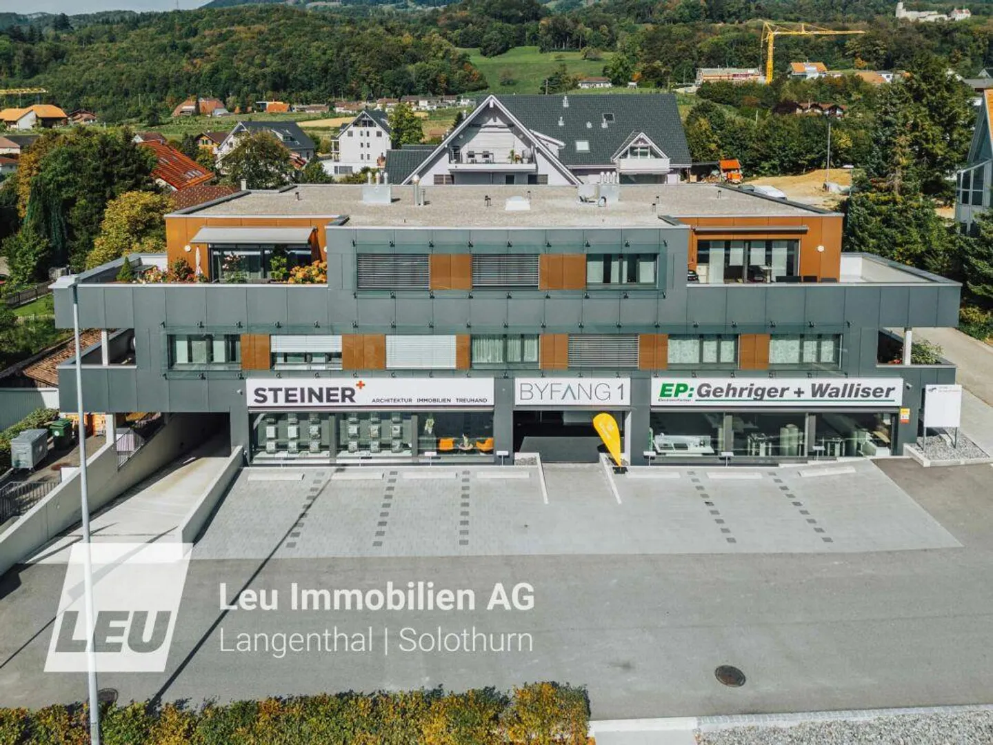 Service/Office Space in a Good Traffic Location - Photo 2 of 20