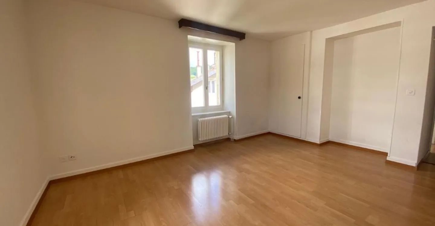Appartamento di 4 locali al 2 ° piano - Foto 3 di 7