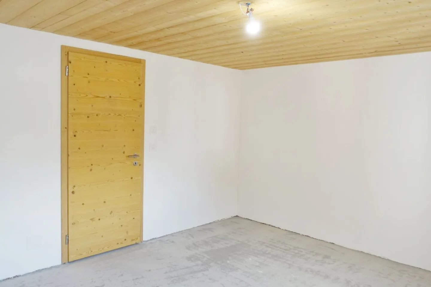 7½-Room Apartment in Two-Family House - Photo 8 of 13