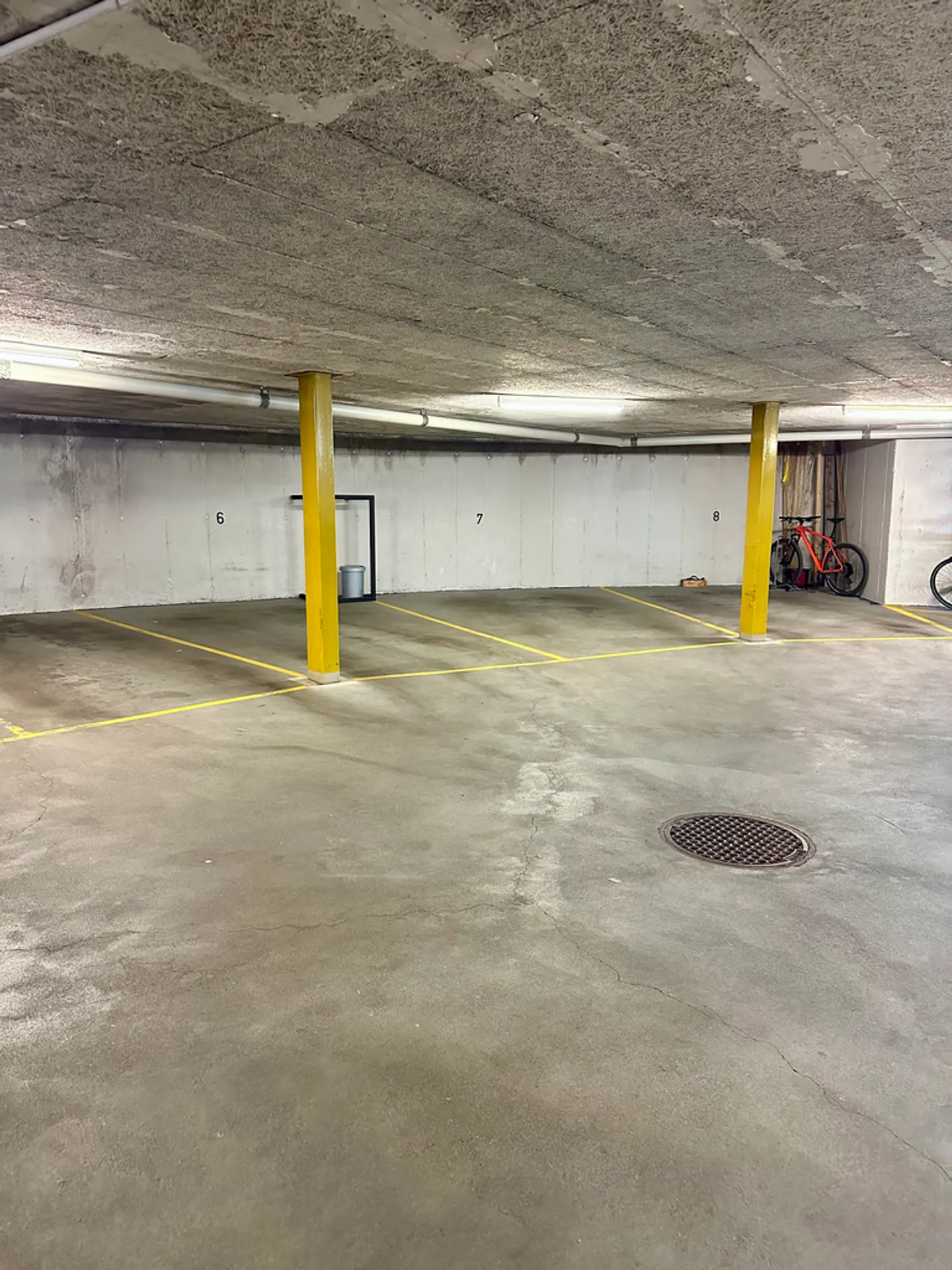 Place de parking à louer - Photo 3 sur 3