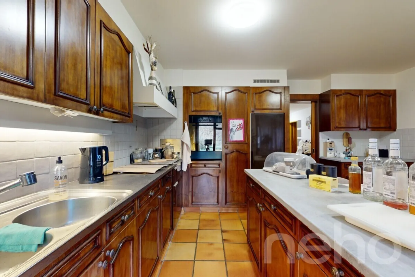 House with potential: two apartments just steps from Sion - Photo 8 of 13