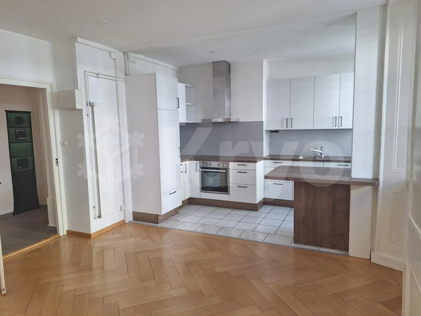 BEL APPARTAMENTO 83 M2 CON 3 STANZE IN CENTRO CON BALCONE - Foto 1 di 12